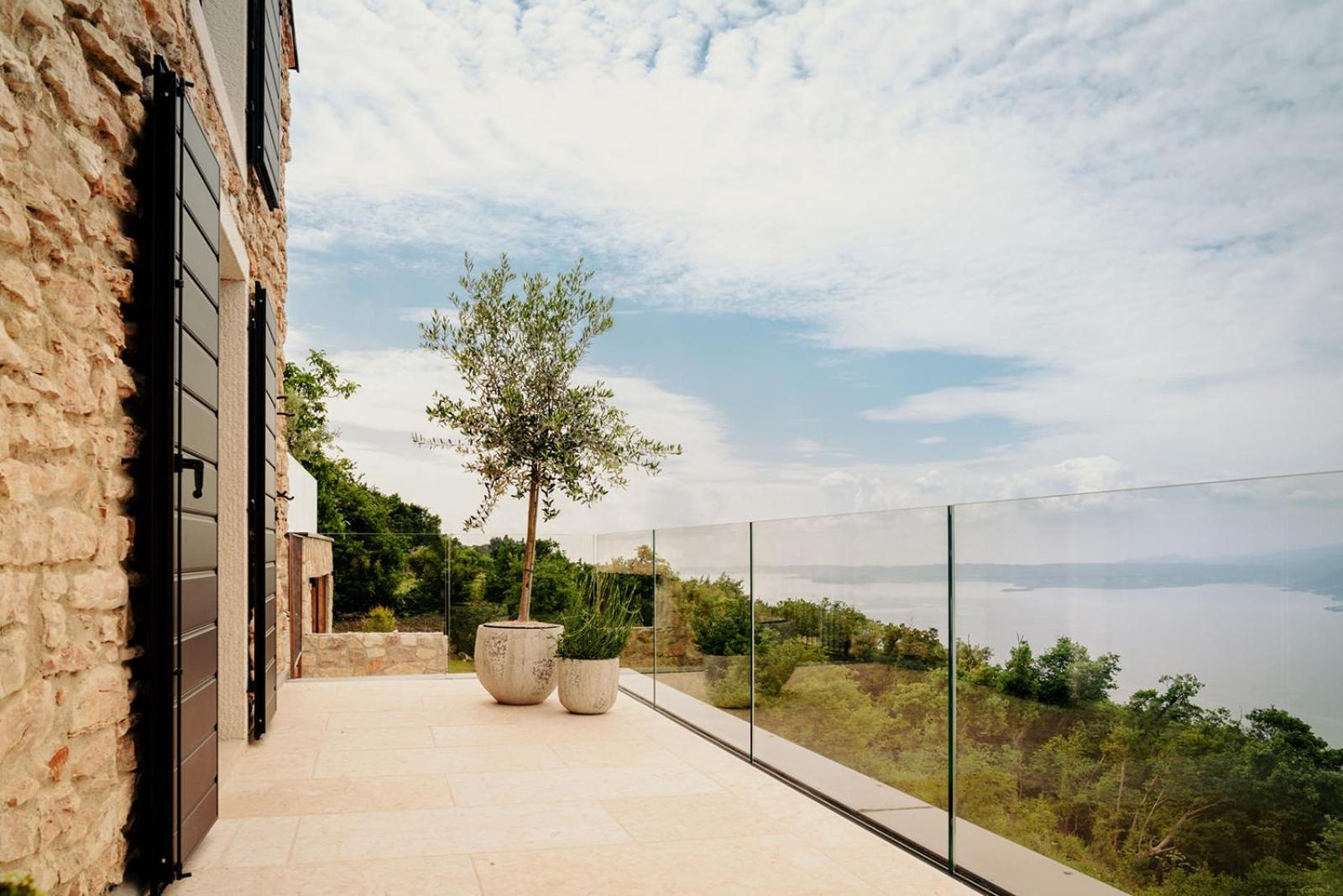 Favai Hills Your Secret Hideaway Brenzone sul Garda Luaran gambar